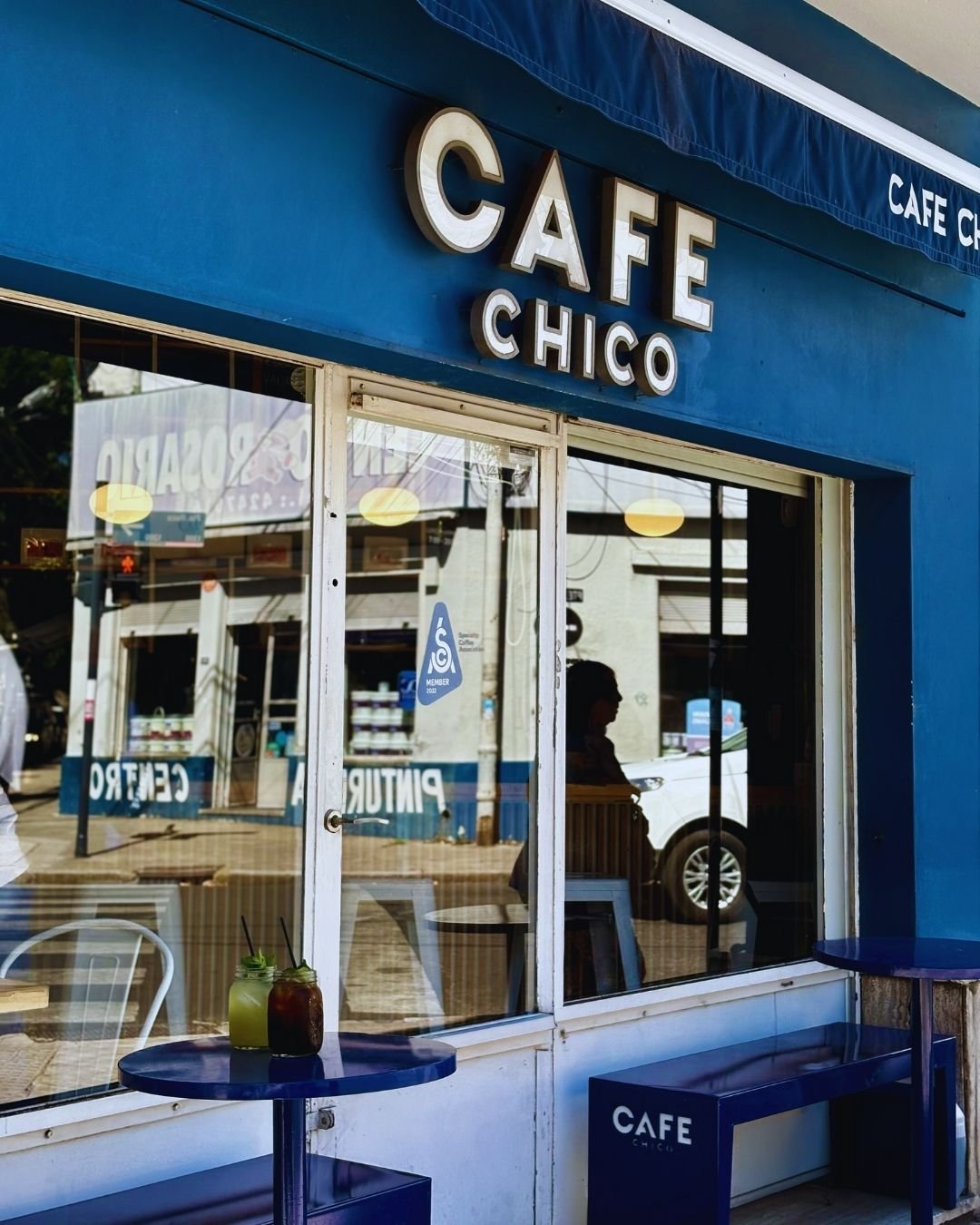 El frente de Café Chico, en pleno centro
